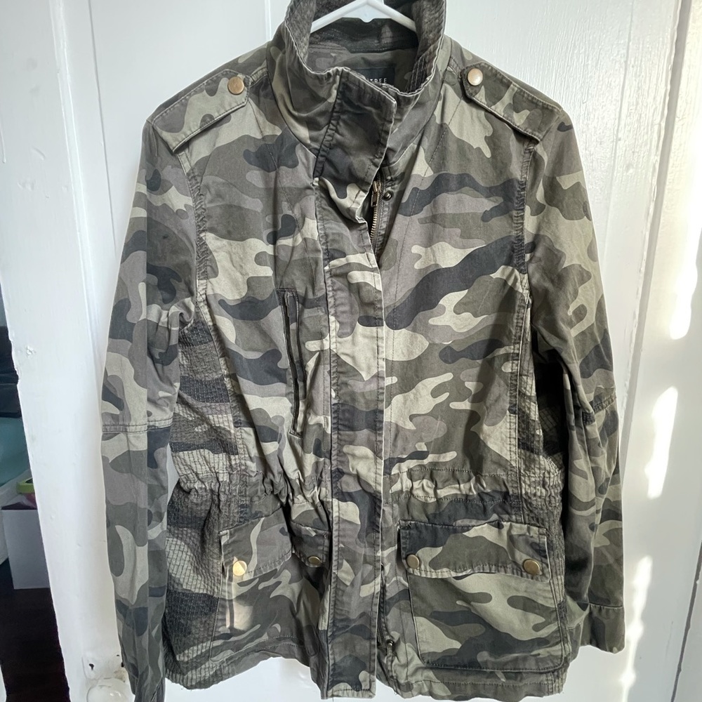 Camo utility jacket